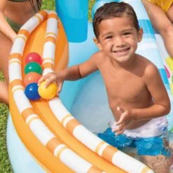 Piscina Hinchable Dulces C/difusor, Tobogán Y Juegos De Bolas INTEX -OUTSUNNY TIENDA 30ef701ab53ac7ab246f85a23bfe2182d59335a3 949c188c46ad4c95a7dd96afc5c46c3c