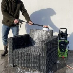 EZIclean® Hydroforce 165 Y Solución De Limpieza De Suelos Y Paredes -OUTSUNNY TIENDA 49c5ec927a804ffb7038d5502730f5d8c5d45c04 9e9c85b6c36344f68effae1740ceac79