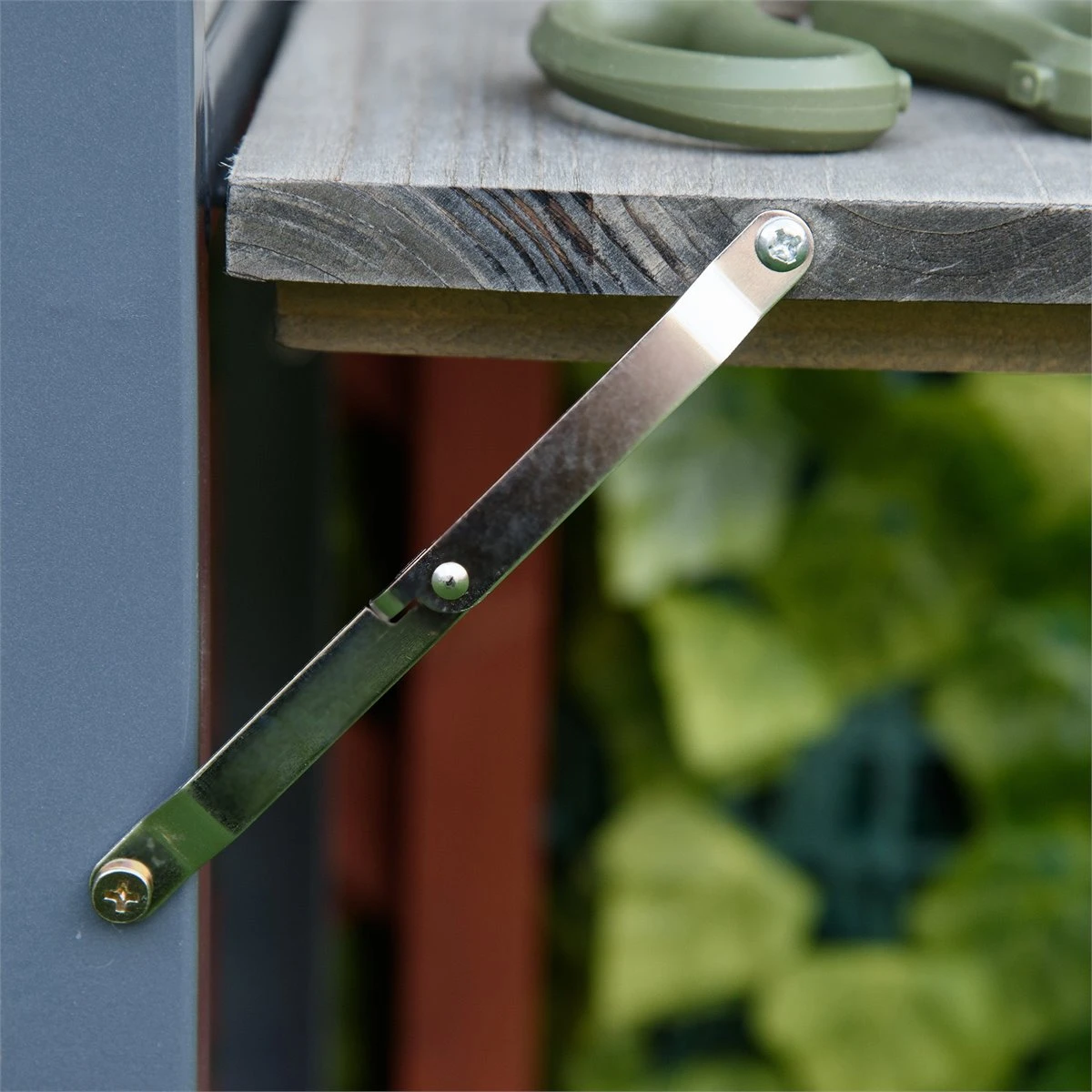 Outsunny Huerto Urbano Elevado De Madera 140x46x75,5 Cm Mesa De Cultivo De Jardín Con 2 Baldas Laterales Estante Inferior Y 2 Orificios De Drenaje Para Plantas Flores Gris 10 Outsunny Huerto Urbano Elevado De Madera 140x46x75,5 Cm Mesa De Cultivo De Jardín Con 2 Baldas Laterales Estante Inferior Y 2 Orificios De Drenaje Para Plantas Flores Gris - Imagen 8