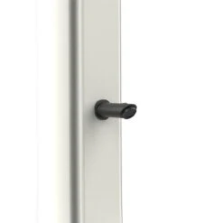 Ducha Con Calefacción Solar Blanca. Cuerpo Curvo En Polietileno HD Para Jardín Y Piscina Altura 266,6 Cm Ducha Redonda Diámetro 20cm Depósito 40 Litros Grifo Lavapiés Accesorios En Metal Negro. Filtro Anticalcáreo Y Funda De Ducha -OUTSUNNY TIENDA a39f80c8ccc9b41de1a11f739957f0a02c91702c cb2370d1975249fca890c9a502a9dfcc